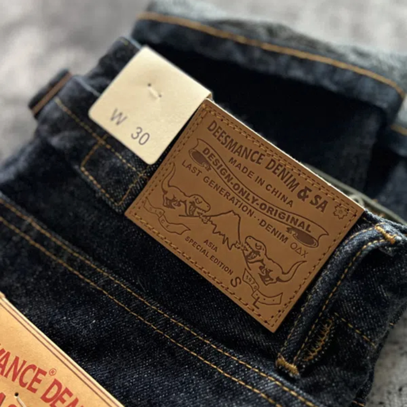16-Unzen-Jeanshose aus amerika – Levis Jeans 501 Bewertung und Preis